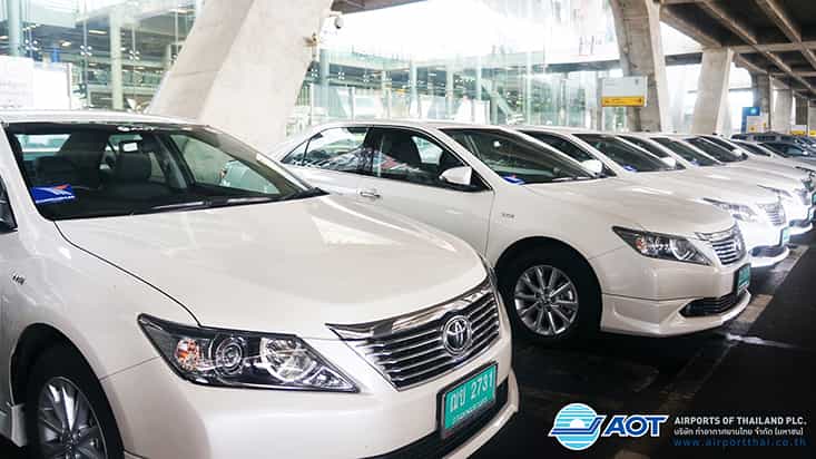Private Bangkok Donmuang Airport or Hotel Transfer for Small-Group