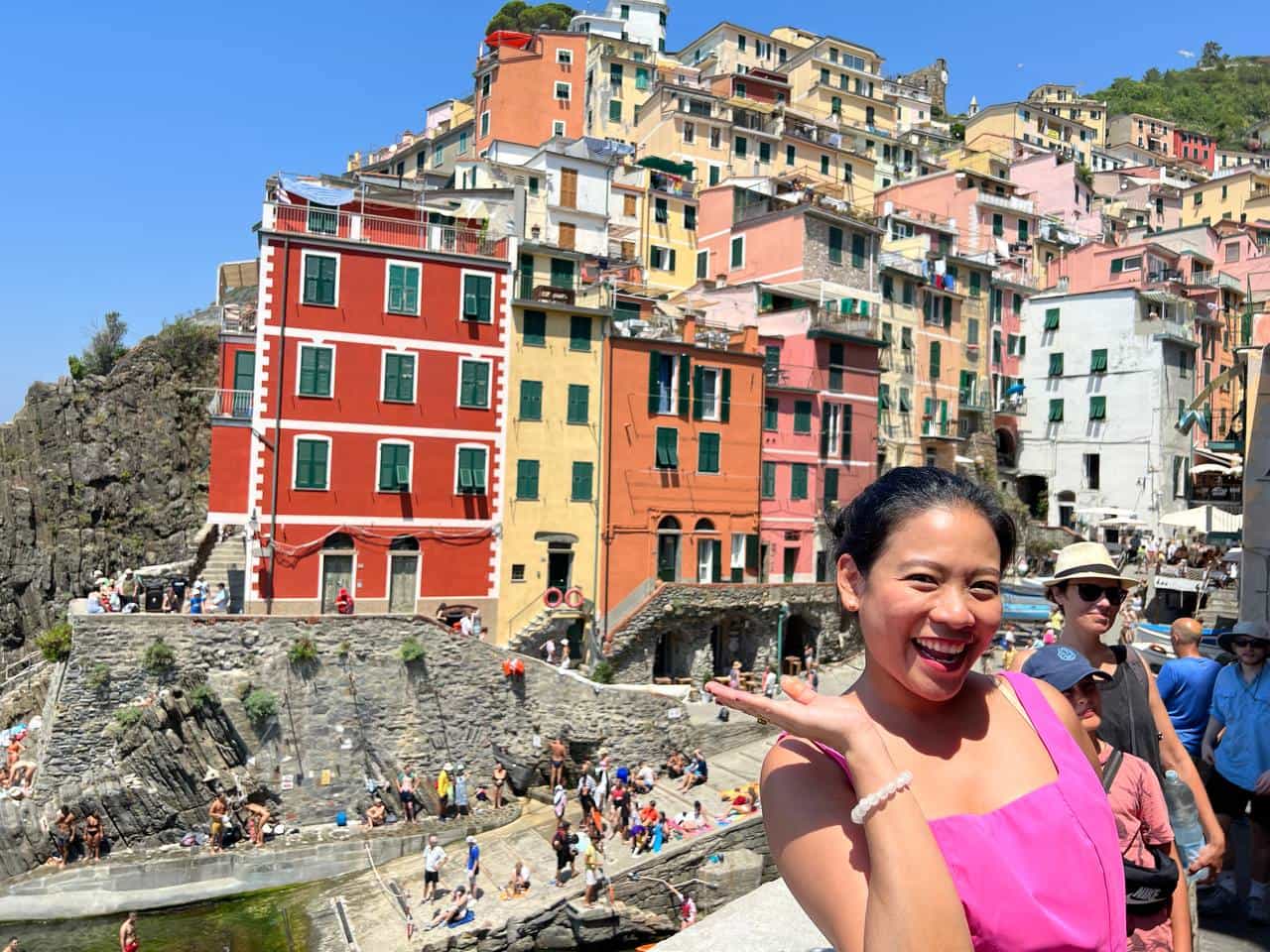 Cinque Terre Small Group Tour from Florence: Scenic Villages & Pesto Experience