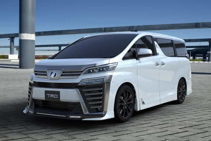 Departure Private Transfer: Tokyo to Haneda Airport HND in Van