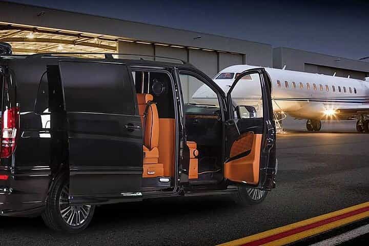 24-Hour Unlimited Chauffeur Trip Service in Mykonos