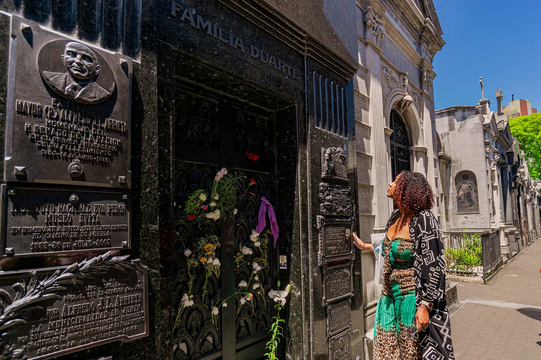 09.00-13.00 Afro-Argentine & Indigenous focused Recoleta + Retiro Walking Tour - Includes visit to unique Recoleta Cemetery