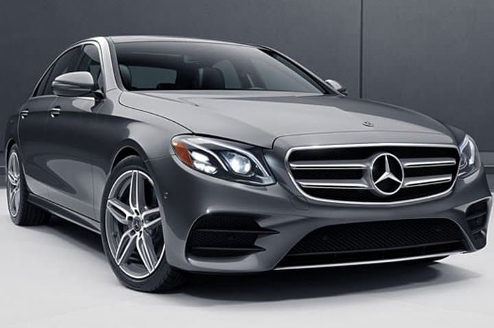 Zagreb Arrival Private Transfers from Zagreb Airport ZAG to Zagreb City