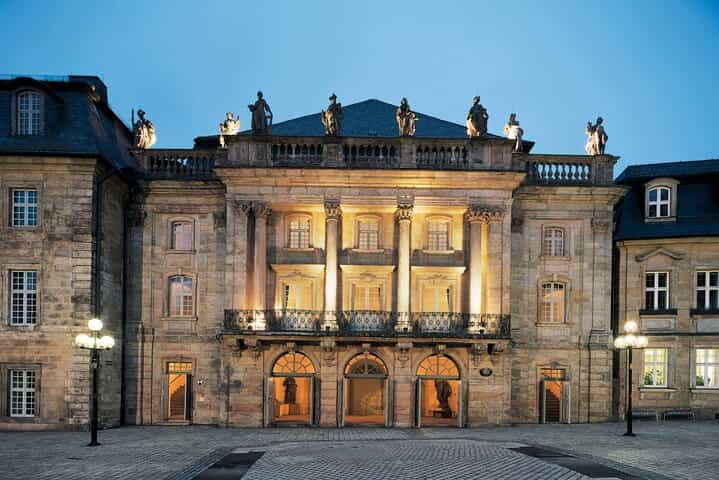 Bayreuth Scavenger Hunt and Sights Self-Guided Tour