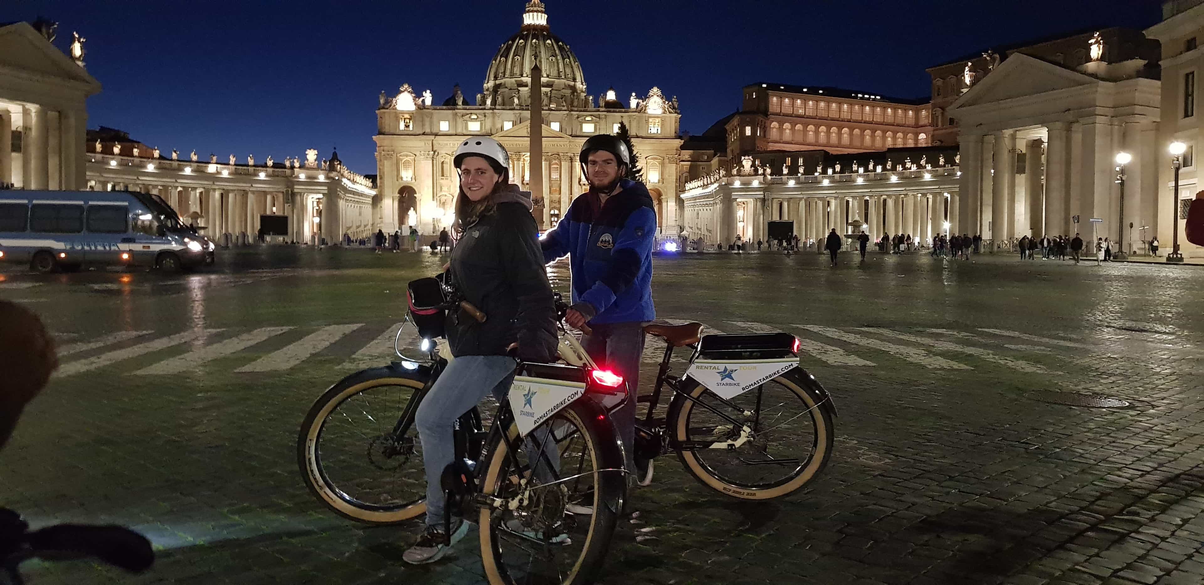 Rome by Night City Bike Tour with Sunset, Views and Evening Lights | Upgrade available: Pizza Night