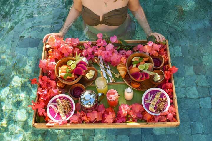 Ubud Day Trip: Floating Breakfast, Rice Terrace, Temple, & Spring