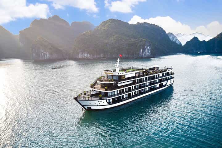 3 Days 2 Nights Rita Cruise Most Luxury Cruise in Halong Bay