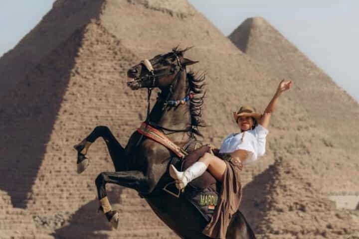 Half-Day Pyramids Tour with Horse Jump Photo & 9-Pyramids View