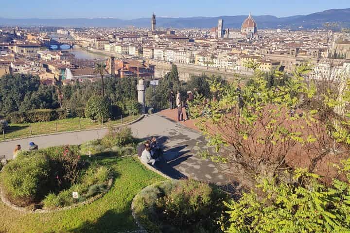 Private GolfCart Tour of Florence's Scenic Hills and Michelangelo