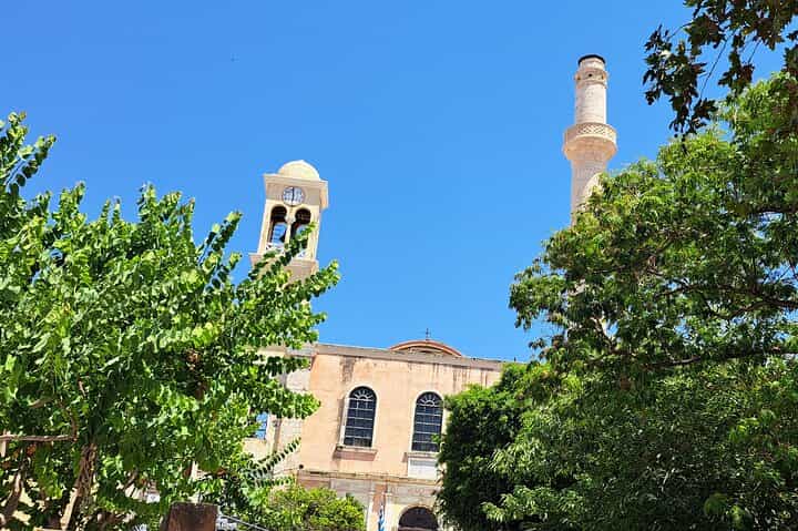 Highlights of Crete -2 Days Tour Knossos Lasithi Rethymno&Chania