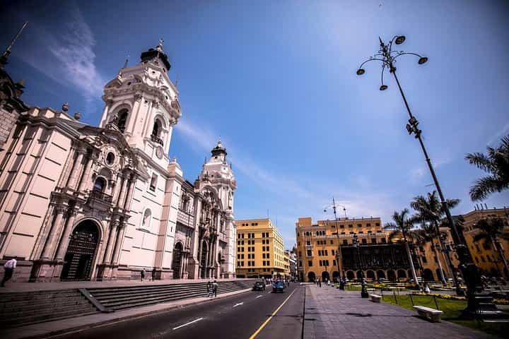 Tour Package Lima, Sacred Valley & Machu Picchu