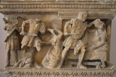 Private Tour - 2-Hour Guided Visit of Florence Archaeological Museum