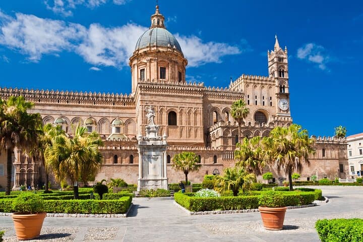 Palermo Scavenger Hunt and Highlights Self Guided Audio Tour