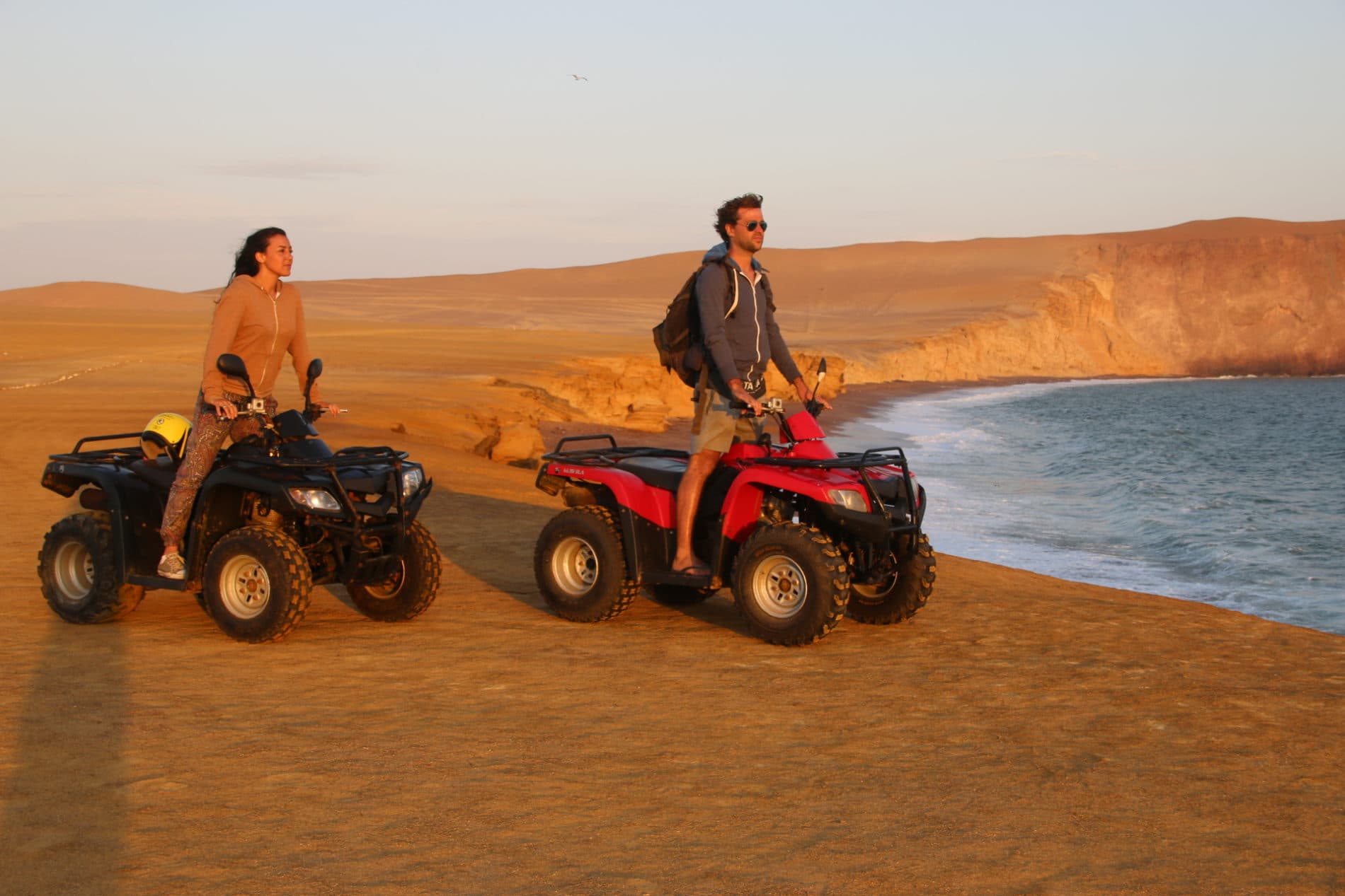 Par-03 : Paracas Reserve Off-Road Expedition - Tubulares or ATV