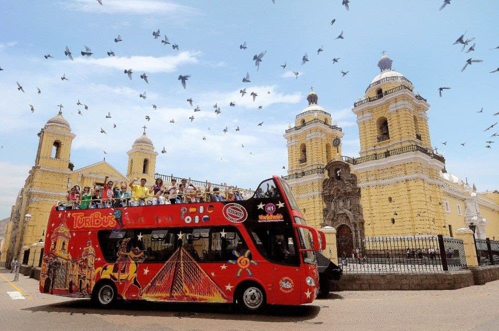 Lim-19 : Lima City Tour - 360° Panoramic bus Sightseeing