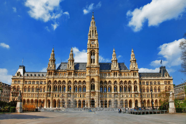 Vienna in Day Self-Guided Walking Tour with an APP