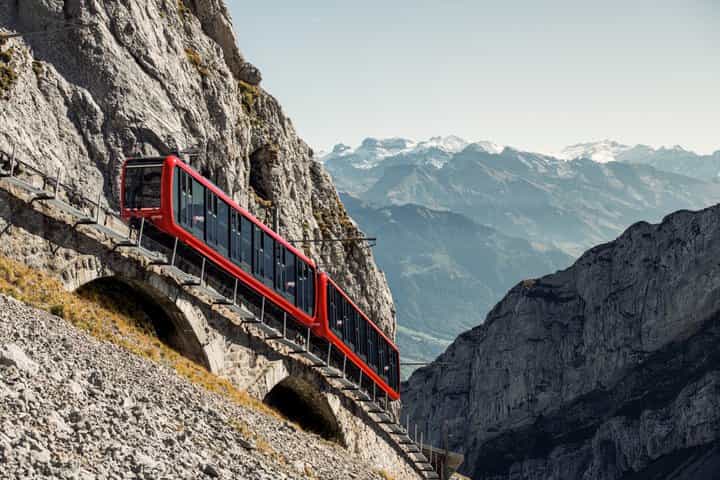 Mt. Pilatus Golden Roundtrip Small Group Day Tour from Zürich