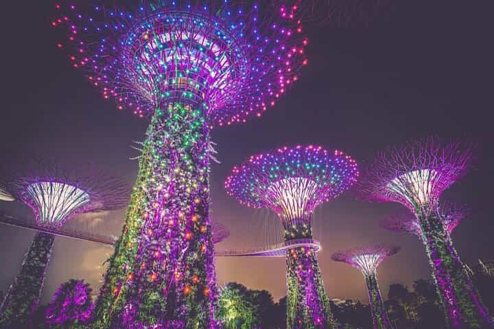(Free eSIM) Singapore Crazy Rich Asians and IG Spots Walking Tour