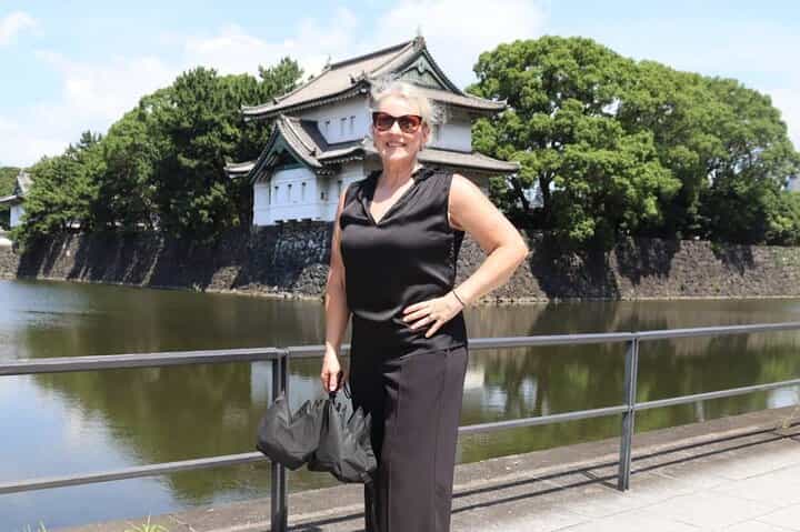 Imperial Palace Private Tour: Samurai History with a Local Guide