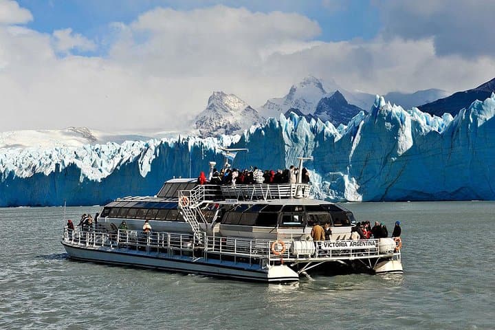 Perito Moreno Safari Nautico Including Footbridges Guided Tour