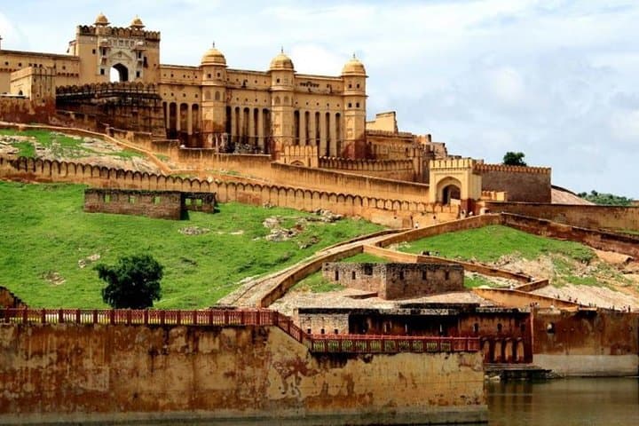 2 Days Jaipur Tour.(Min. 2 Pax )