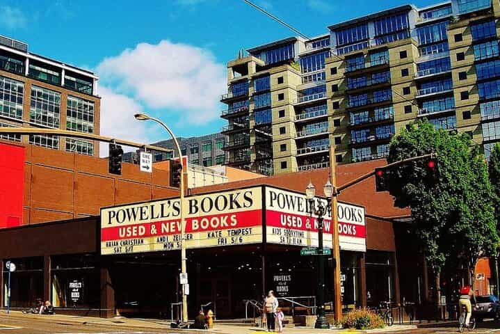 Portland (Downtown) Scavenger Hunt & Self-Guided Tour