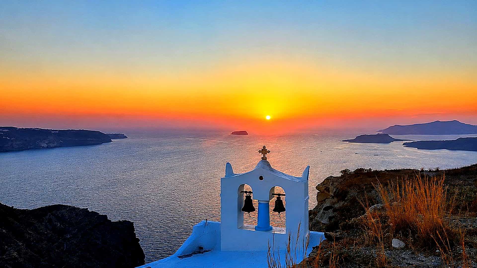 Secrets of Santorini - Private Full Day Tour with Dinner