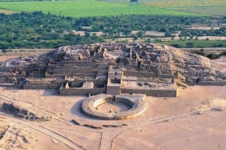 Private Excursion to Caral Archaeological Site from Lima