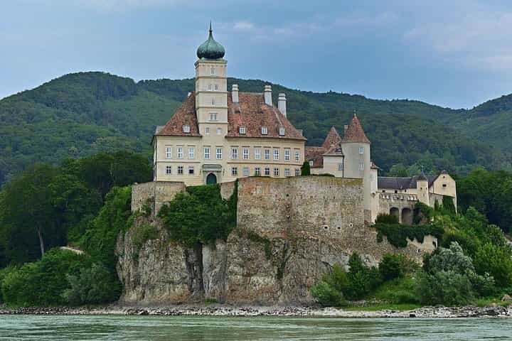 Private Wachau Valley & Danube River Tour from Vienna