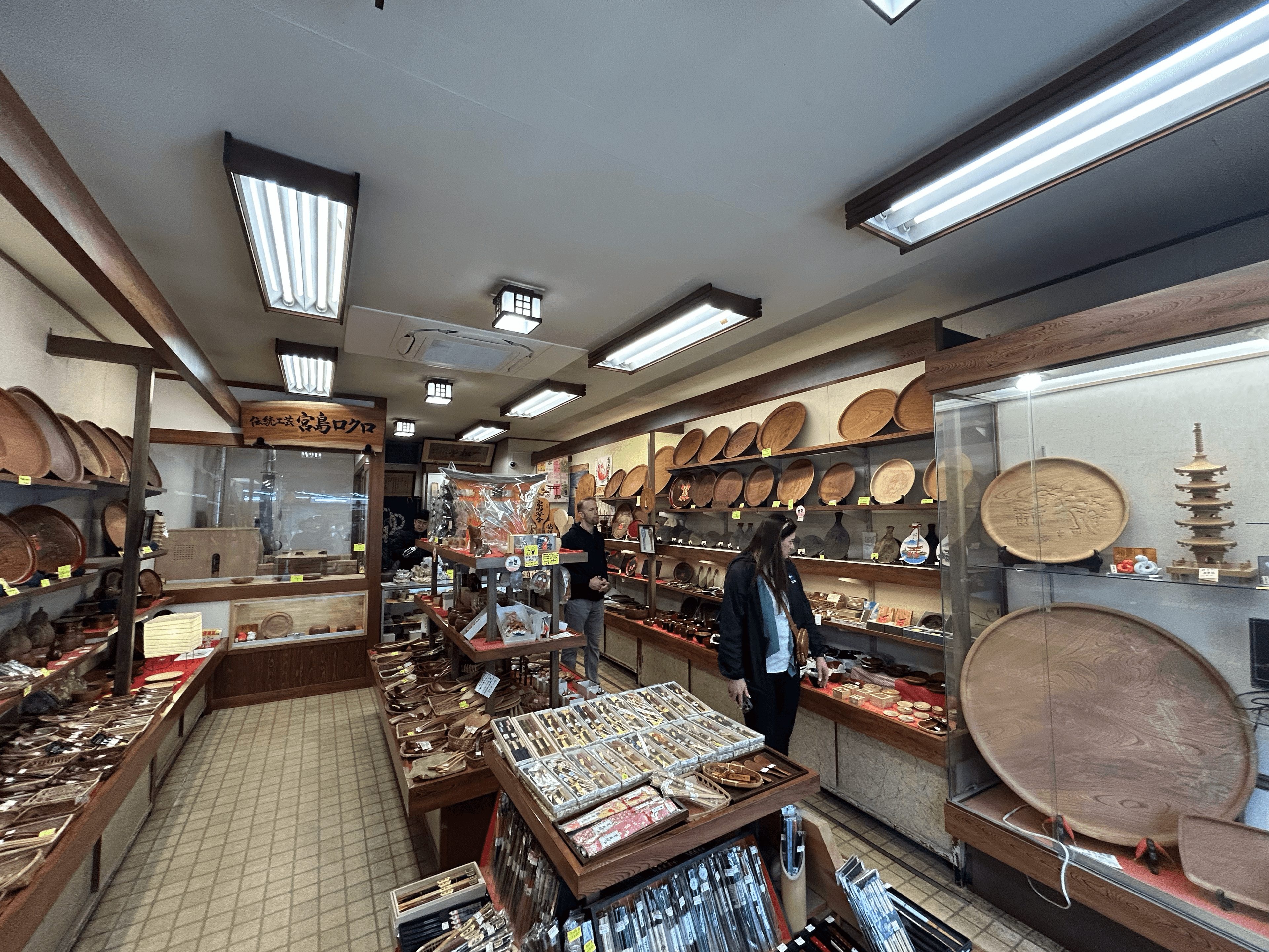 Miyajima Walking Tour (Group tour)