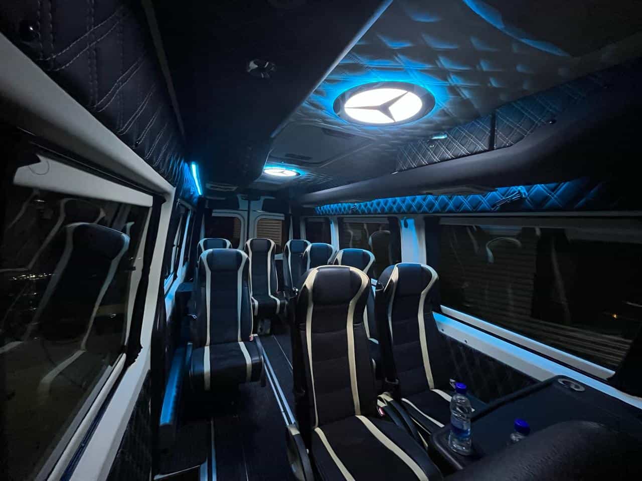 Private Transfer Reykjavik → Blue Lagoon - Jetvan 10 pax