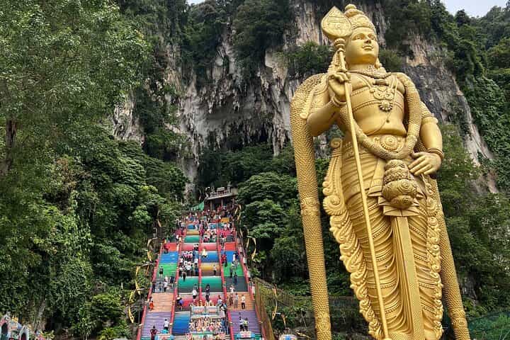 Private Half Day Cultural Tour at Batu Caves Temple