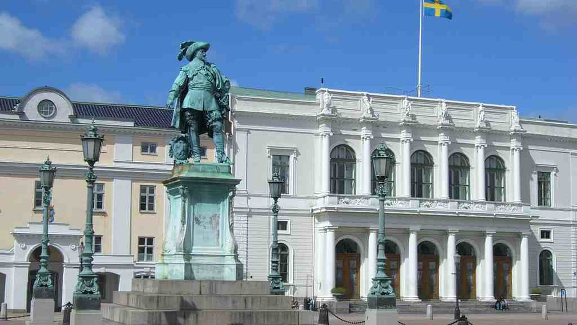 Gothenburg Audio Tour: Landmarks and Legacy