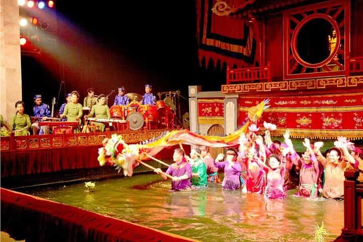 Water Puppet Show & Dinner on Cruise