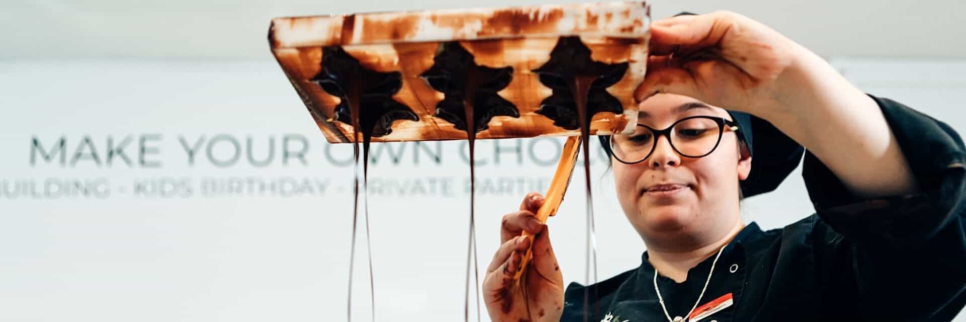 Brussels in 1 Days - Hands-on chocolate workshop led by a certified Belgian chocolate maker Brussels in 1 Days - Hands-on chocolate workshop led by a certified Belgian chocolate maker