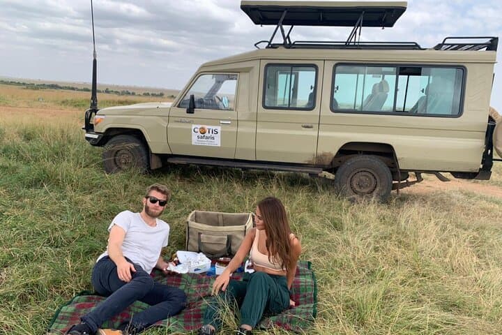 4 Day Private Lake Naivasha and Maasai Mara Safari Adventure 4 Day Private Lake Naivasha and Maasai Mara Safari Adventure