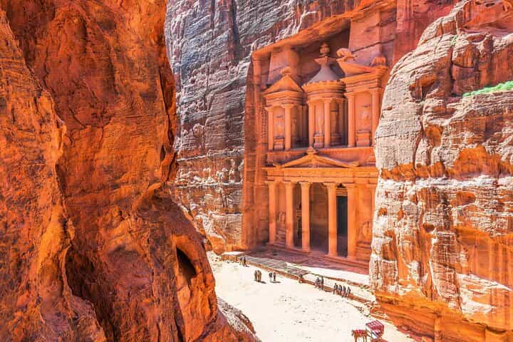 4 days private tour in Jordan with pick up 4 days private tour in Jordan with pick up