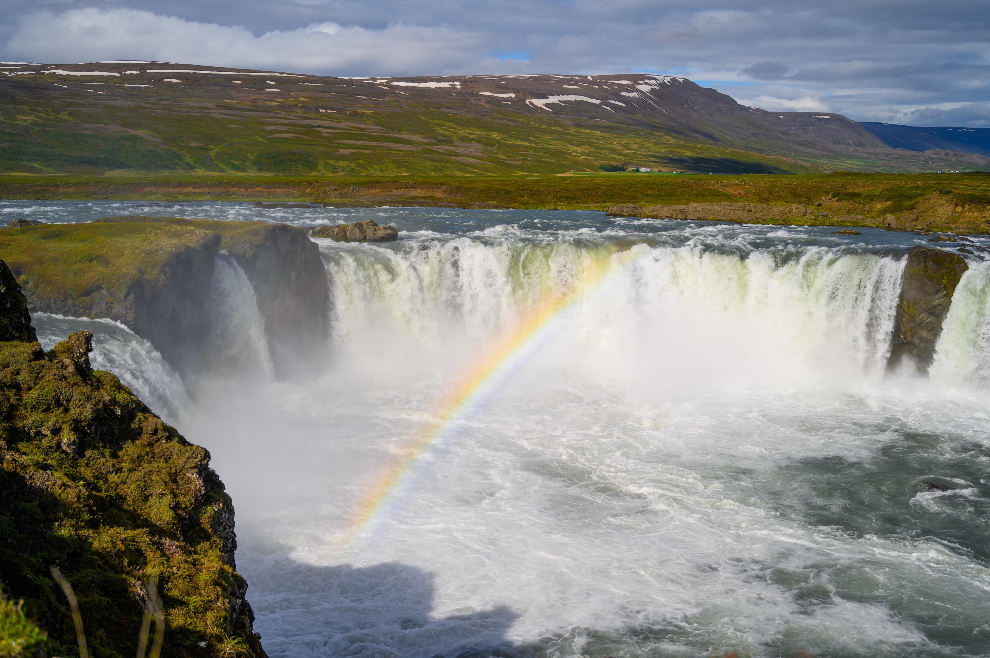 Afternoon trip to Goðafoss — Family-friendly minibus from Akureyri Afternoon trip to Goðafoss — Family-friendly minibus from Akureyri