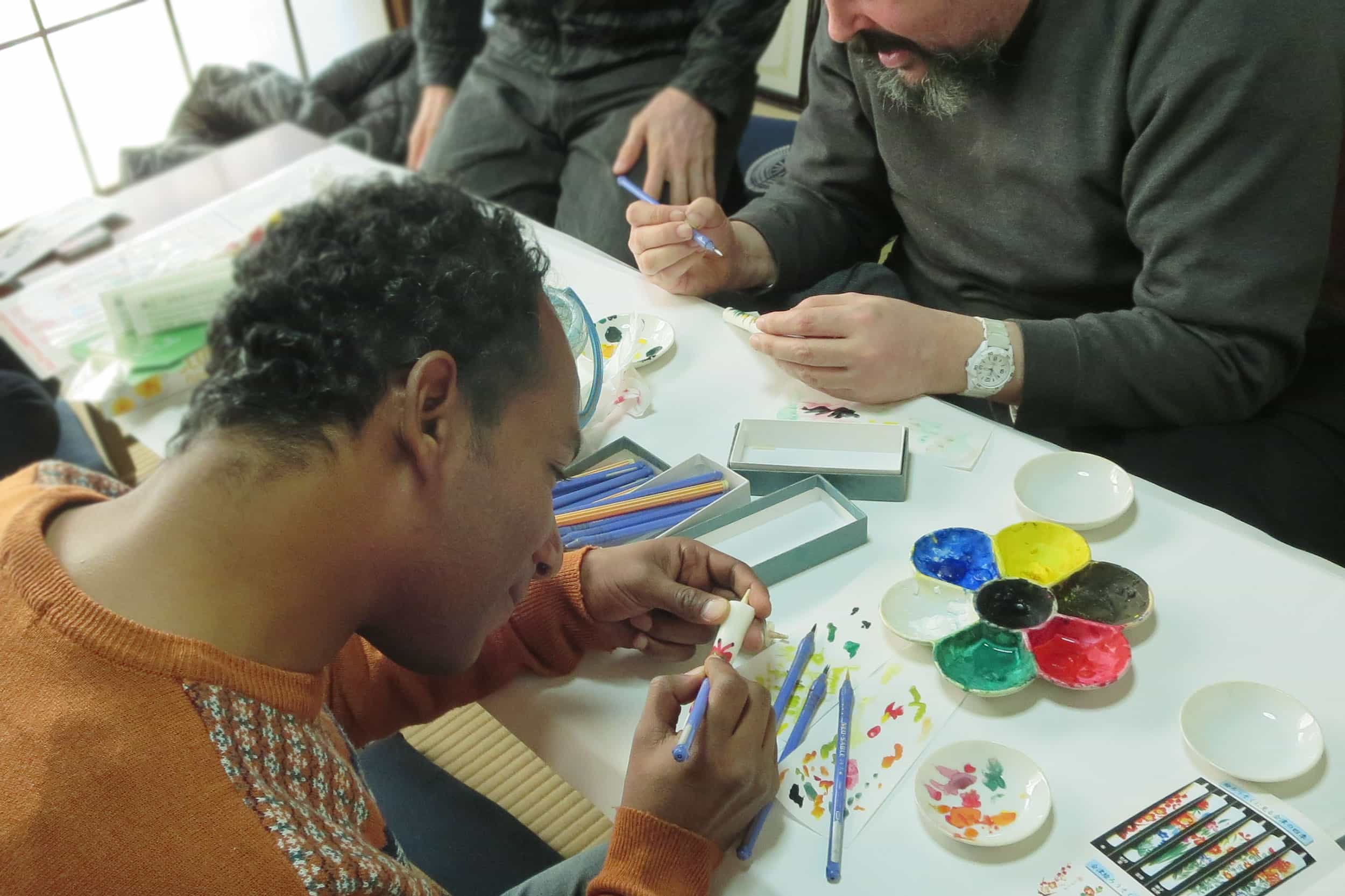 Aizuwakamatsu — Aizu painted-candle (絵ろうそく) family painting experience at 小澤ろうそく店 Aizuwakamatsu — Aizu painted-candle (絵ろうそく) family painting experience at 小澤ろうそく店