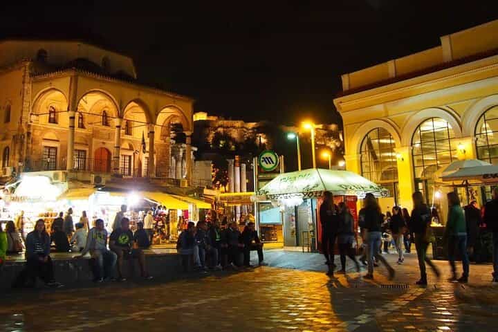 Athens by Night: Romantic 2.5-hour Walking Tour (Couples) Athens by Night: Romantic 2.5-hour Walking Tour (Couples)