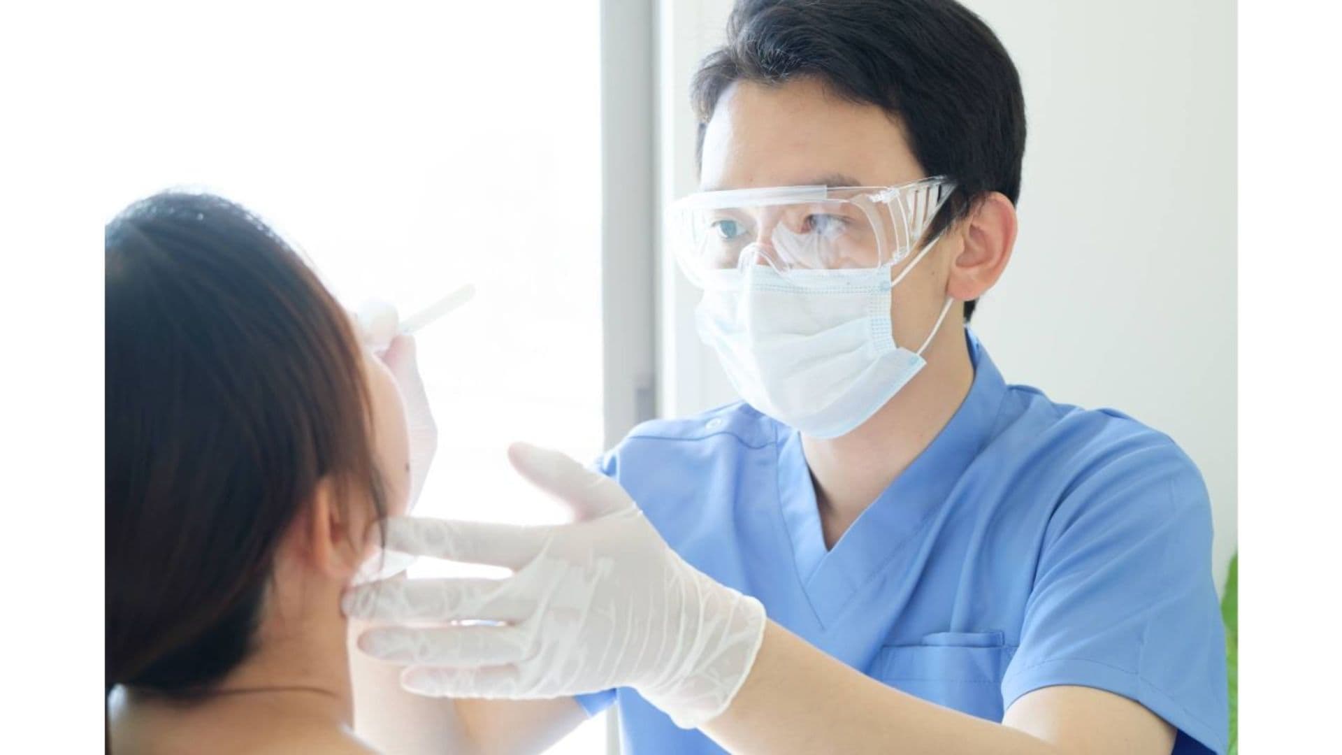 Bangkok in 1 Day for Seniors - Clinical sample collection by trained nursing staff in full PPE Bangkok in 1 Day for Seniors - Clinical sample collection by trained nursing staff in full PPE