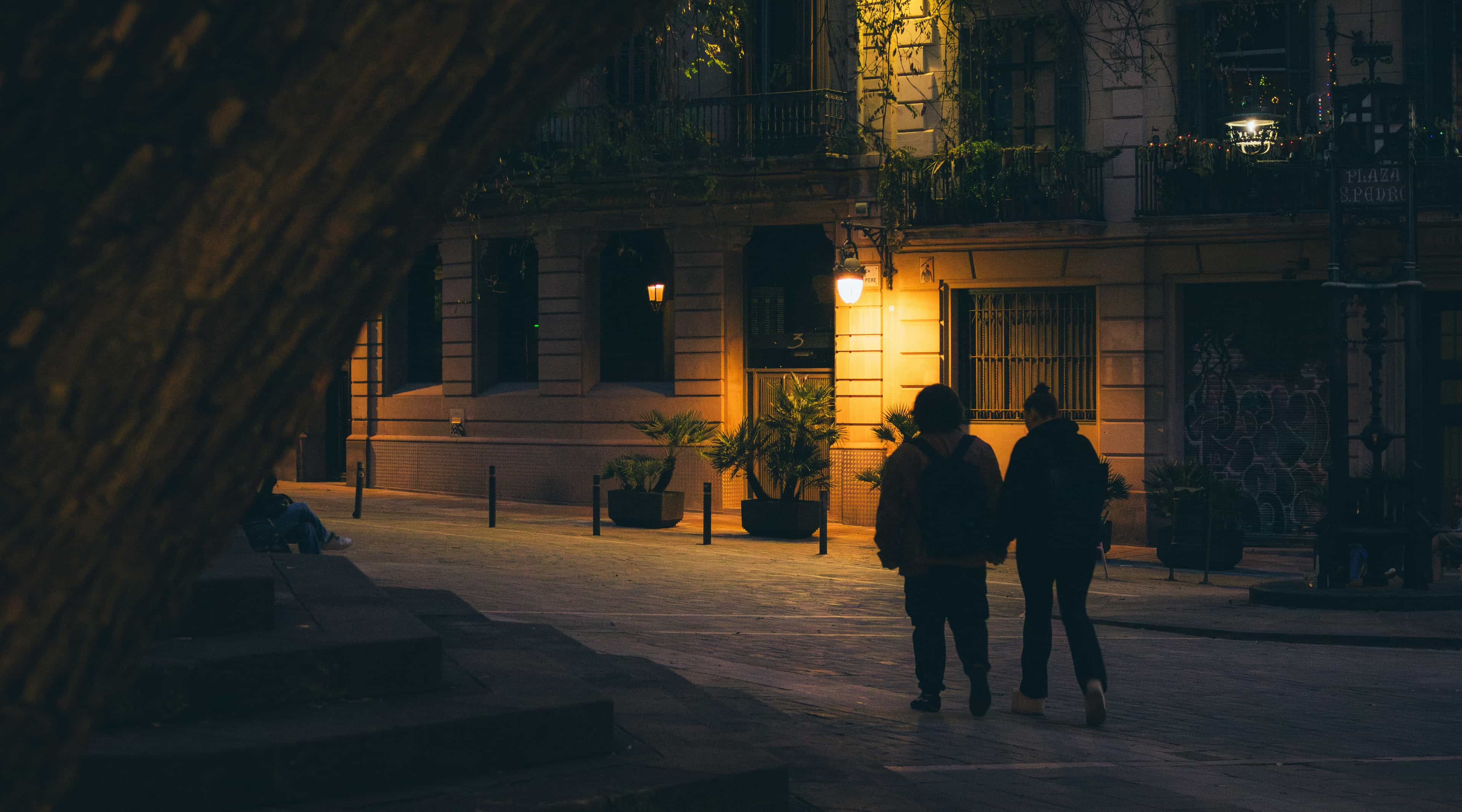Barcelona Private Ghost Tour — Romantic Evening in the Gothic Quarter Barcelona Private Ghost Tour — Romantic Evening in the Gothic Quarter