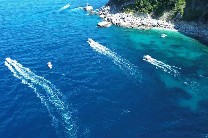 Capri Secret Corners — Private Sunset Gozzo (3 hours) Capri Secret Corners — Private Sunset Gozzo (3 hours)