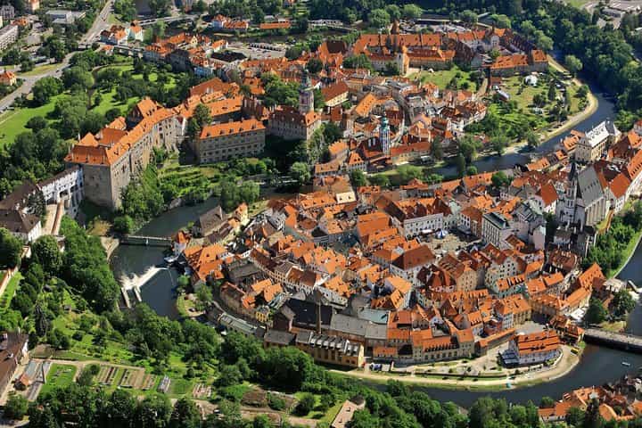 Cesky Krumlov Full day tour from Prague and back Cesky Krumlov Full day tour from Prague and back