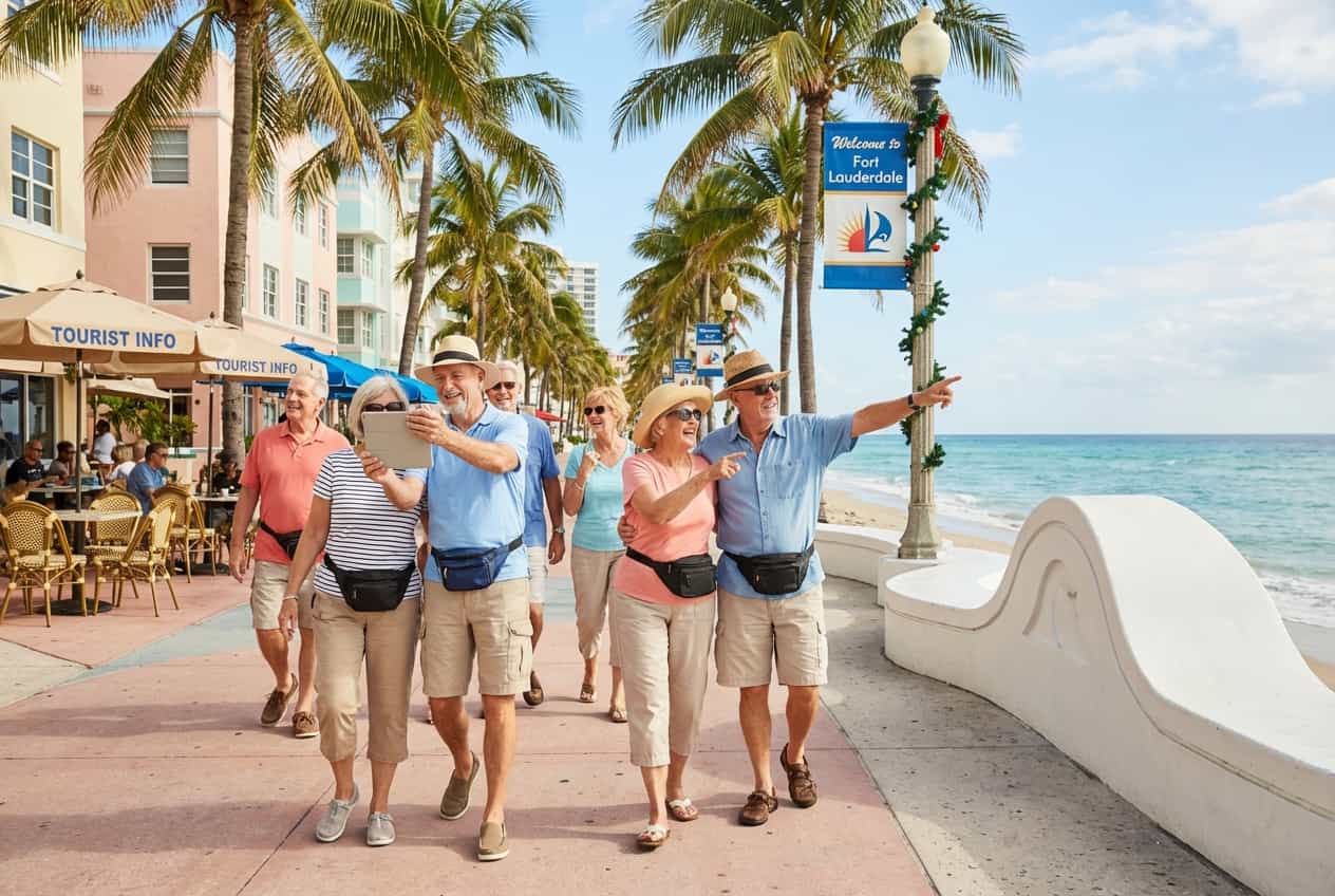 Fort Lauderdale in 1 Days - Bonnet House Museum & Gardens — quiet historic house and shaded gardens Fort Lauderdale in 1 Days - Bonnet House Museum & Gardens — quiet historic house and shaded gardens