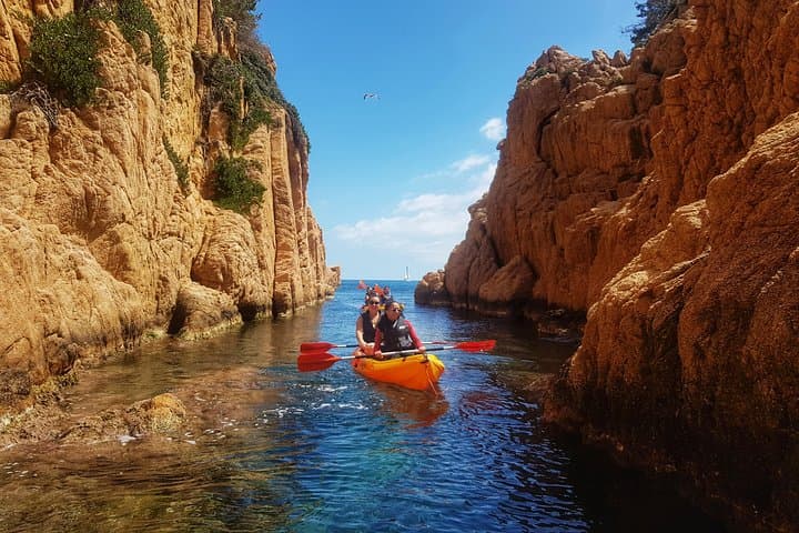 Costa Brava Tour with Kayak & Lagoon Snorkeling Costa Brava Tour with Kayak & Lagoon Snorkeling