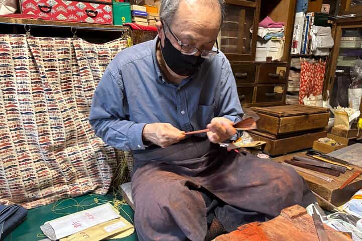 Craft Your Own Chopsticks with Wood Offcuts from Instruments Craft Your Own Chopsticks with Wood Offcuts from Instruments