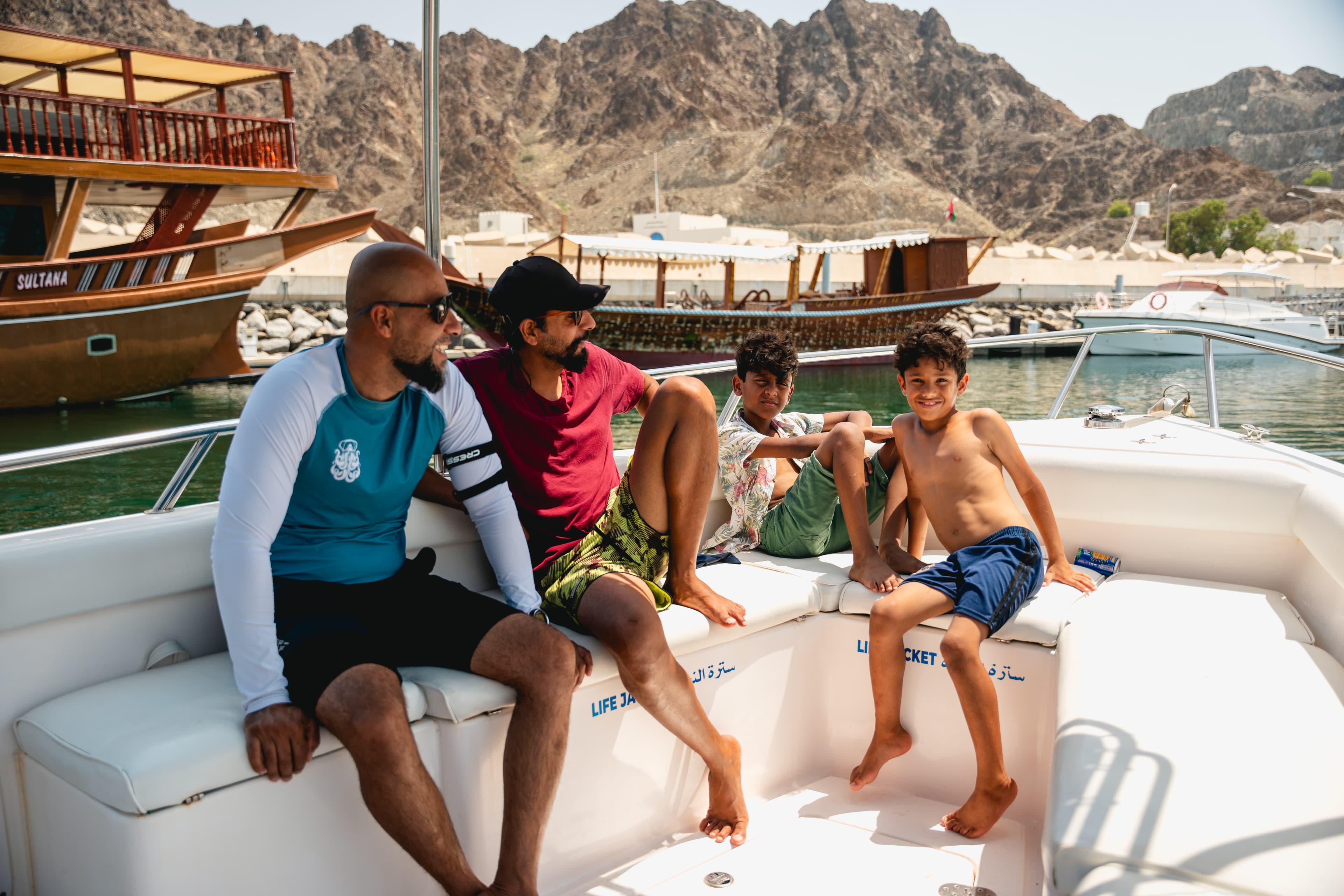 Exclusive boating experience (Dolphin watching and snorkeling enhancement) Exclusive boating experience (Dolphin watching and snorkeling enhancement)