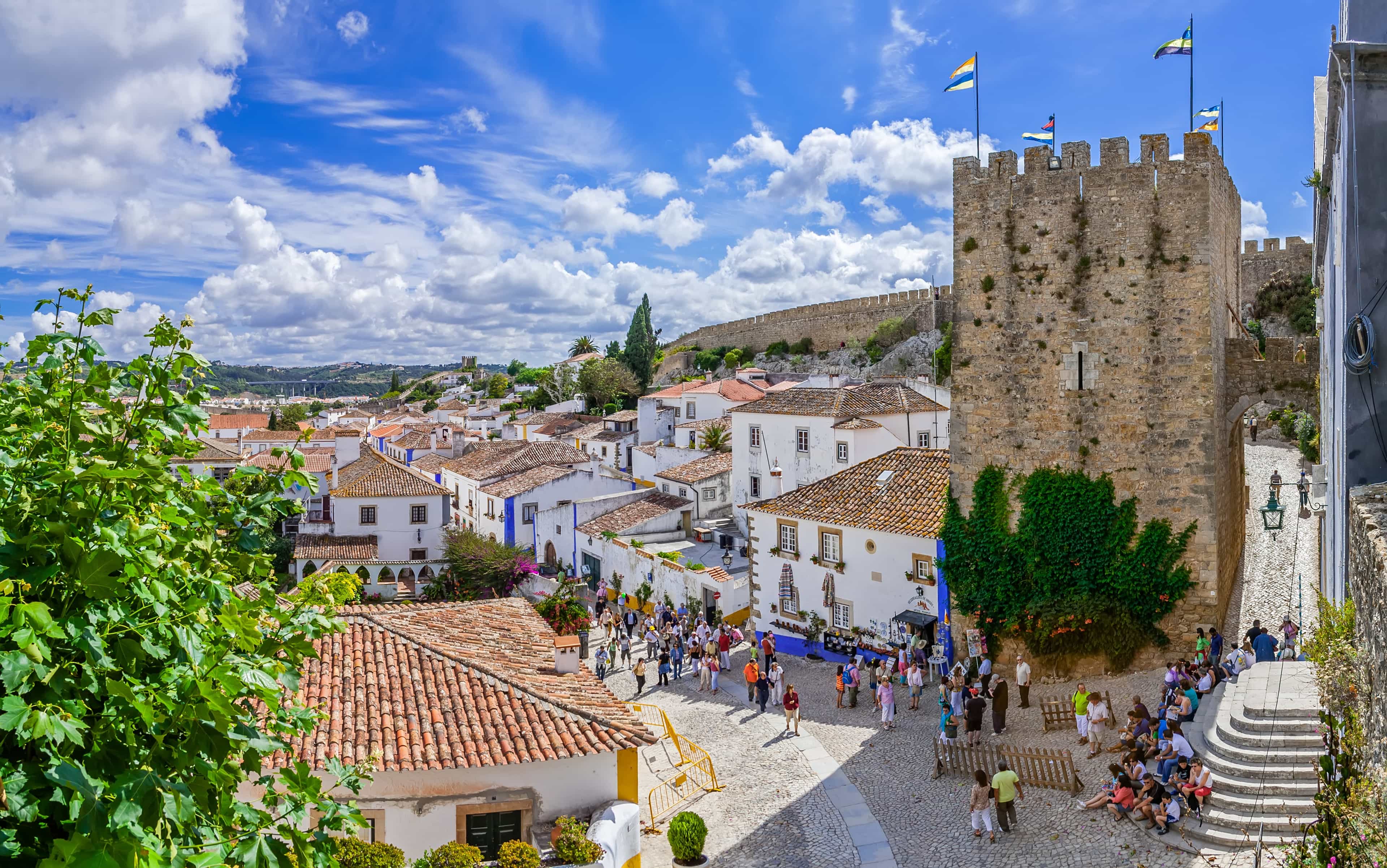 Fatima · Nazaré · Óbidos — Comfortable Day Trip from Lisbon (Seniors) Fatima · Nazaré · Óbidos — Comfortable Day Trip from Lisbon (Seniors)