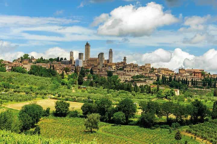 Florence Day Trip: Pisa, San Gimignano & Siena with Chianti Wine Tasting (Couples) Florence Day Trip: Pisa, San Gimignano & Siena with Chianti Wine Tasting (Couples)