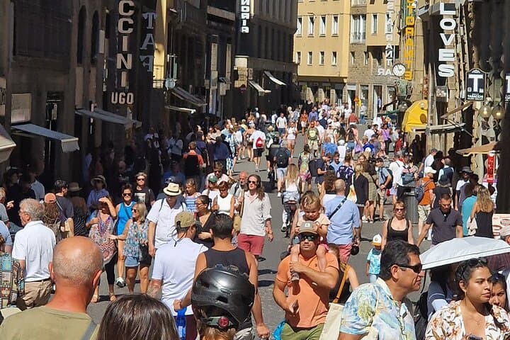 Florence Private Walking Tour — 3 hours (Couples / Evening) Florence Private Walking Tour — 3 hours (Couples / Evening)